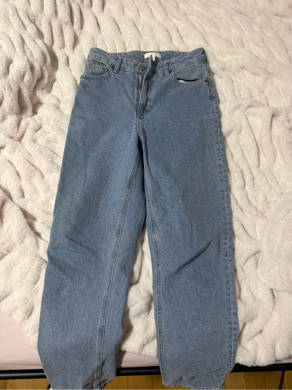 H&M blue jeans